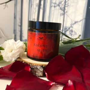 Kobiecy Styl – Naturalna świeca sojowa zapachowa 120ml - Sklep Biały Kruk