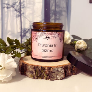 Piwonia & Piżmo – Naturalna świeca sojowa zapachowa 120ml - Sklep Biały Kruk