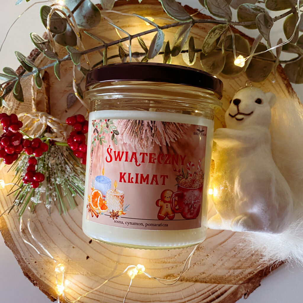 Świąteczny Klimat Świeca Sojowa 330ml naturalna ekologiczna świeca sojowa bio zapachowa w słoiku z naturalnych składników dostępna w sklepie rękodzielniczym Biały Kruk