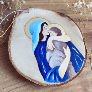 drewniana zawieszka Maryja z Dzieciątkiem Dzieciątko Jezus Matka Boża prezent religijny dekoracja religijna ręcznie malowana ozdoba rękodzieło unikalny egzemplarz malowane farbami akrylowymi naturalne piękno